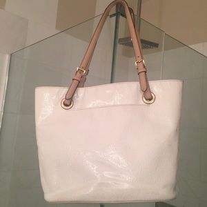 Michael Kors Jet Set Tote