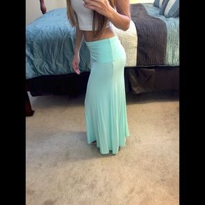 Mint summer Maxi skirt *Never Worn*
