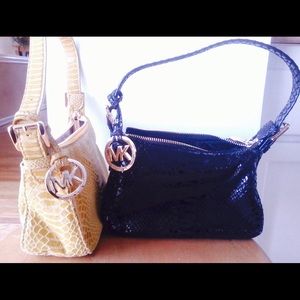 Black Michael Kohrs purse