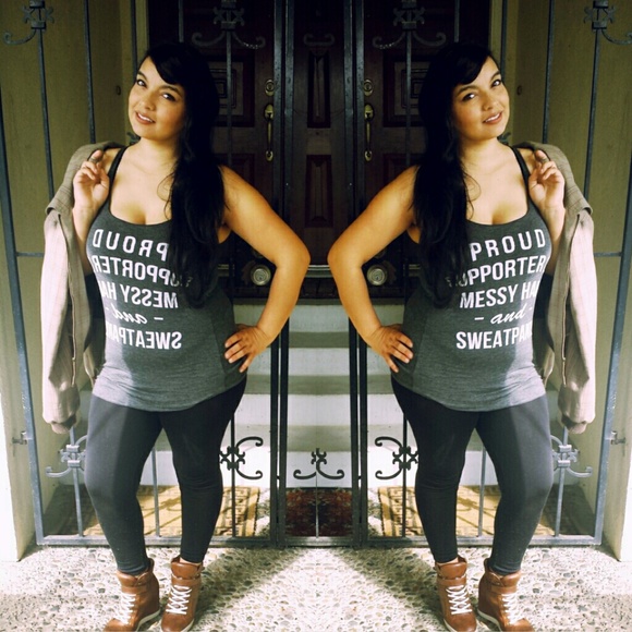Boutique T-shirt - Picture 1 of 1