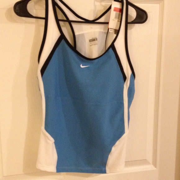 Nike fit dry reflective running tank