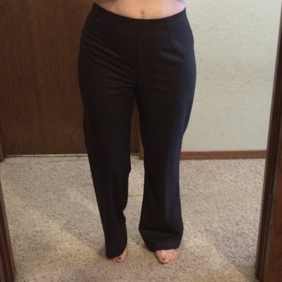 Liz Claiborne black pants