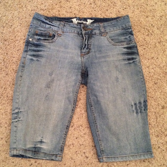 Stretchy Jean shorts