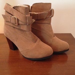 Ankle boots