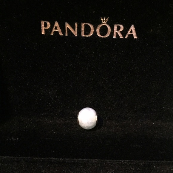 Pandora Essence