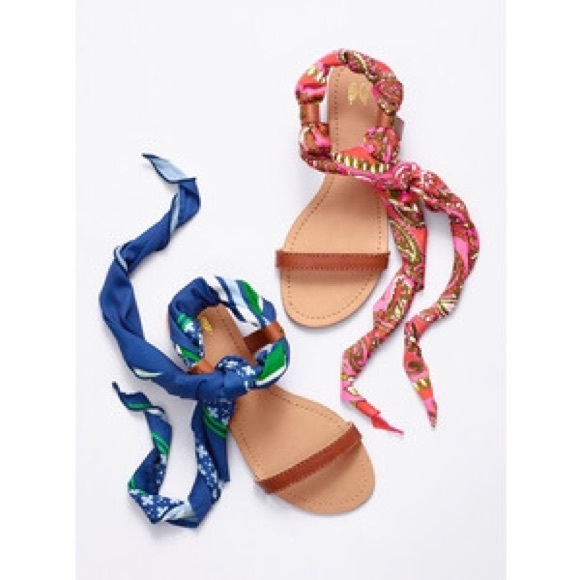 Victoria's Secret Scarf Sandal, 6.5