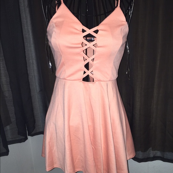 Coral crisscross front short summer dress
