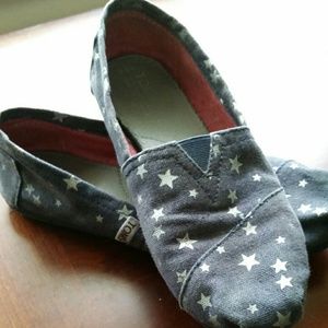 TOMS flats
