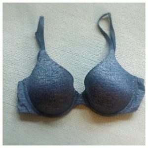 **RESERVED** VS Demi t-shirt bra