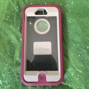 iPhone 5s Otter Box Case