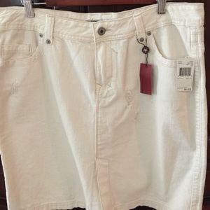 Buffalo white denim skirt