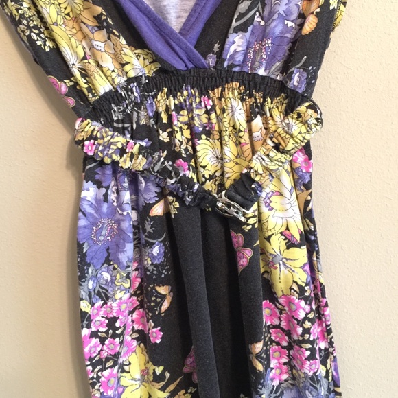 Dress - Picture 3 of 4