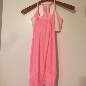 Lululemon tank