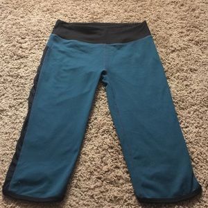 Fabletics crops size XS