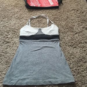 Lululemon top size 2