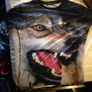 Mens Givenchy T-Shirt xl comment for more info