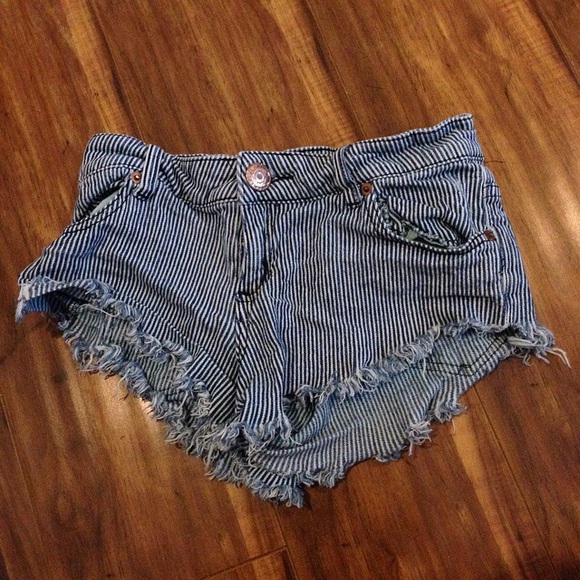 Cotton on shorts