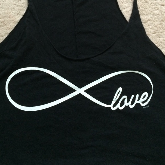 Brandy infinity love crop muscle tank - Picture 3 of 3