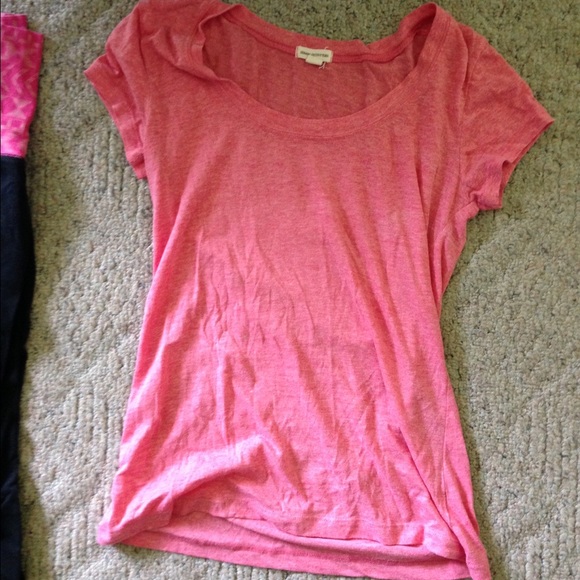 Light Red Short Sleeve Shirt - Picture 1 of 2