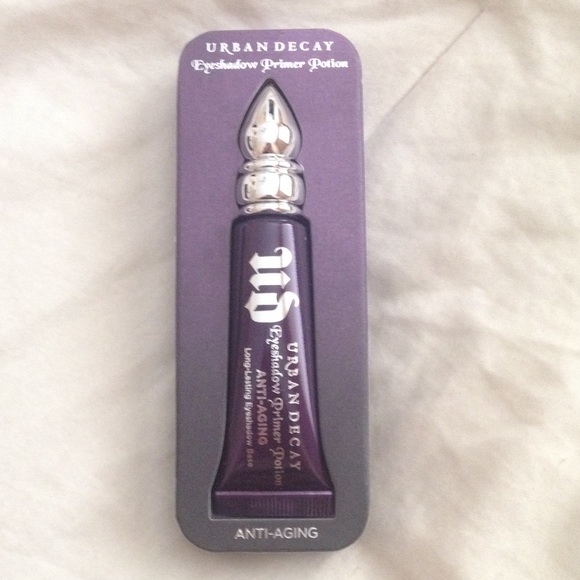 Urban Decay Anti-Aging Eye Shadow Primer Potion