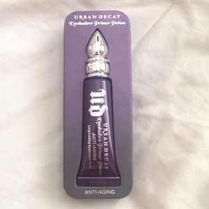 Urban Decay Anti-Aging Eye Shadow Primer Potion