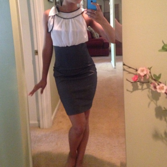 Cute buisness pencil skirt/dress.