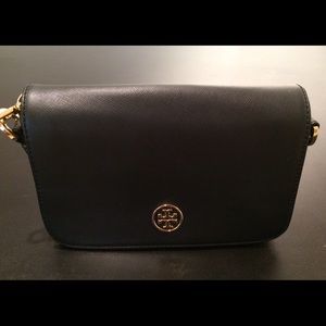No trade! Tory Burch Crossbody Black Robinson