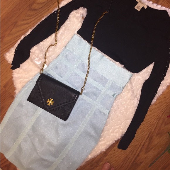 Turquoise skirt - Picture 3 of 4