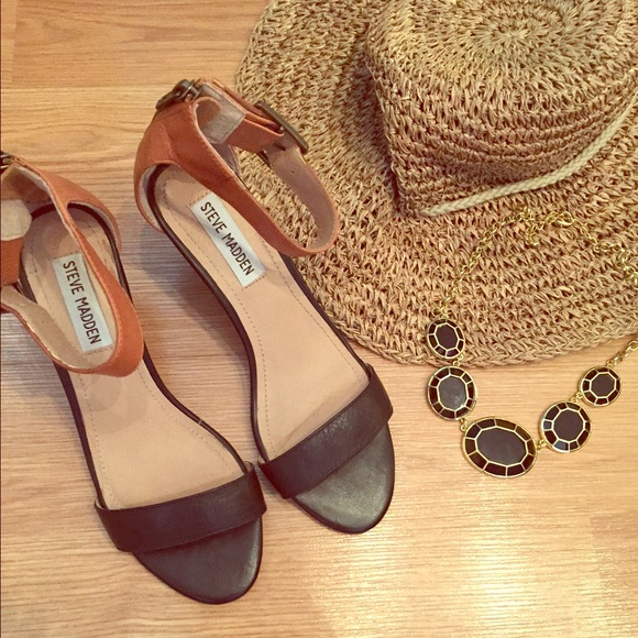 Steve Madden Nanncy Wedge Sandals