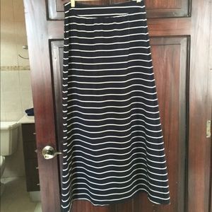 Maxi skirt, navy with white striped