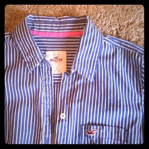 Hollister Buttondown