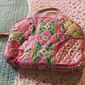 Vera Bradley medium makeup bag