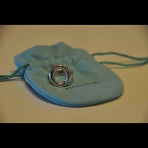 Tiffany Elsa Peretti Sevillana ring. Sz 8. Exc