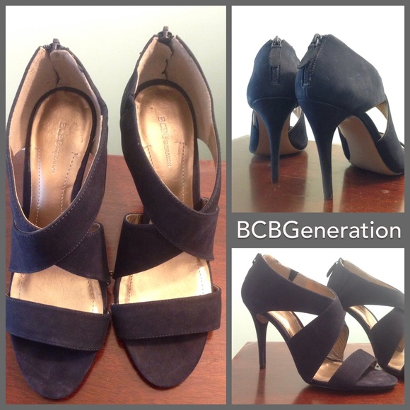 dark navy blue suede BCBG sandal bootie heels 10