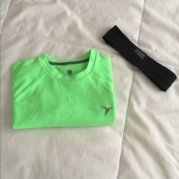 Dry fit top - Picture 3 of 3