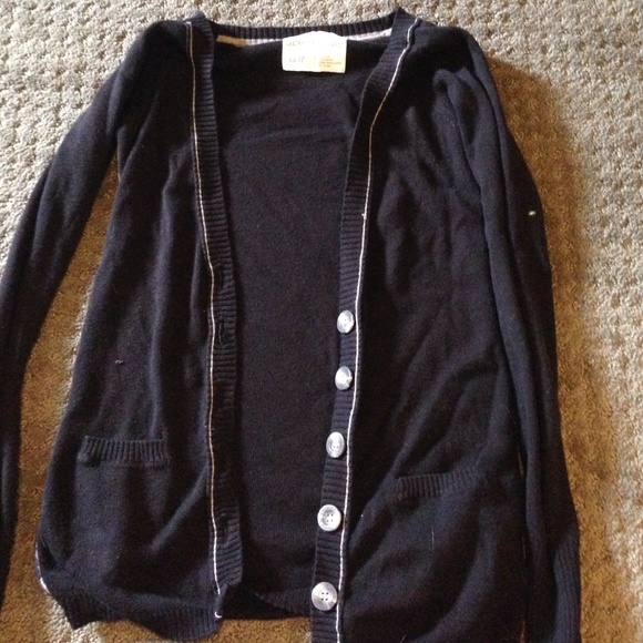 AERO Black cardigan