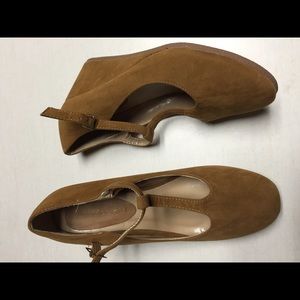 Madden girl by STEVE MADDEN - T-strap Wedge