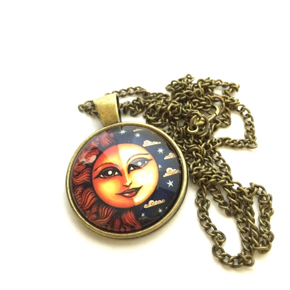 Sold in a bundle to Lovelylexa - Picture 2 of 3