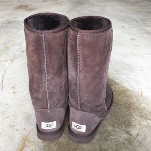 Chocolate UGGs *gently worn