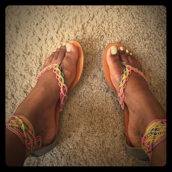 Cute multi colored sandals gray pink