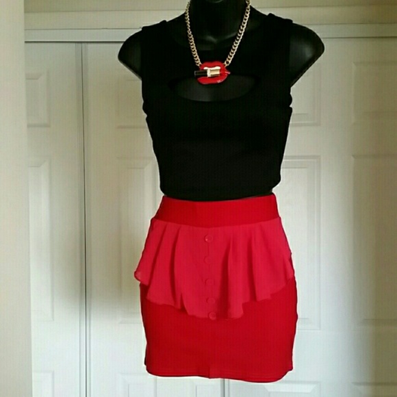 Brand new Mini skirt