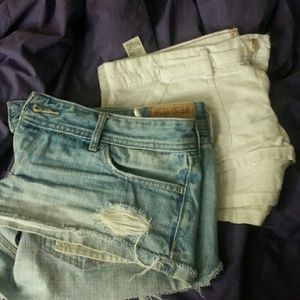 BUNDLE! RESERVED! Hollister shorts.