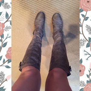 Steve Madden Rowee Boot Size 7