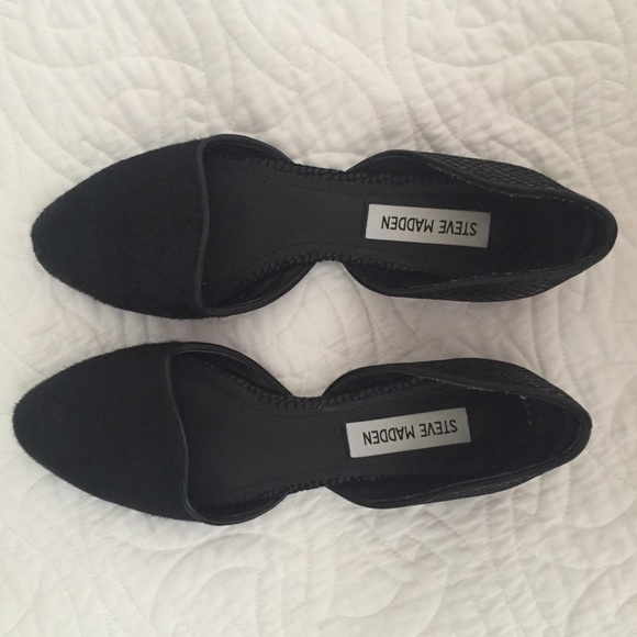 Steve Madden Vamp d'Orsay flats.