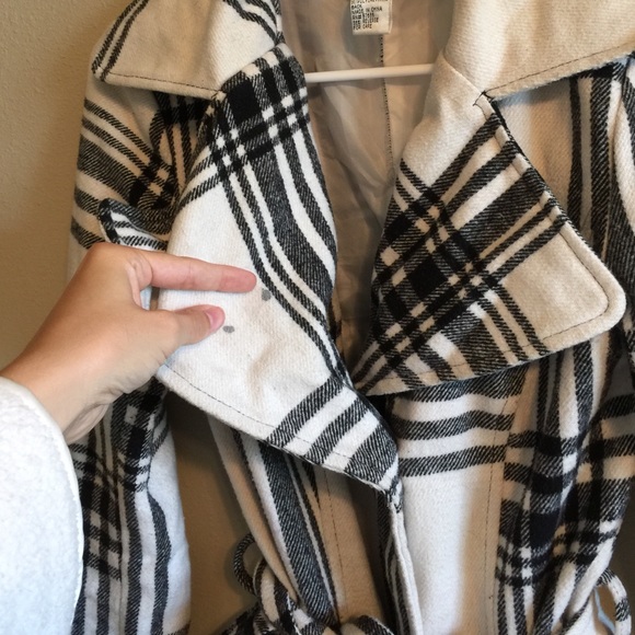 Jacket - Picture 2 of 4