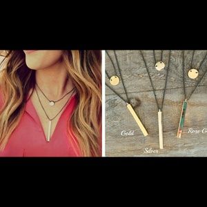 Silver Disc and Bar Necklace NWOT