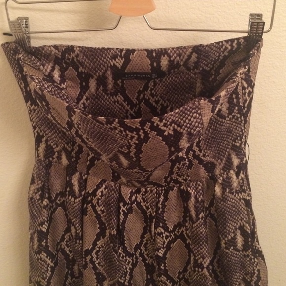 Dress - Picture 2 of 3