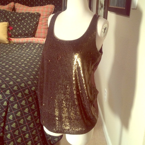Gold bronze tank shell top. Size 12P