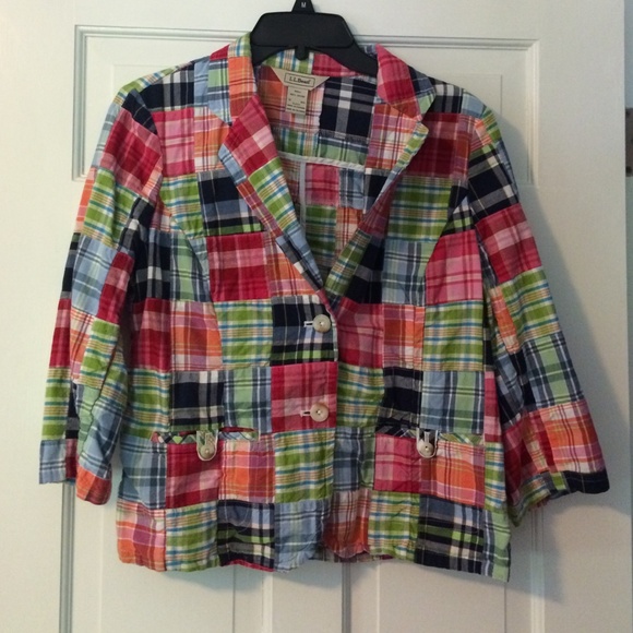 Super cute madras blazer 3/4 sleeves