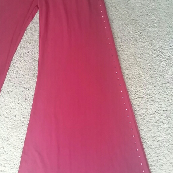 SOLD @ Ⓜ Bugundy jumpsuit nwot - Picture 2 of 3